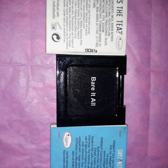 Single Eye shadows - Picture 3 of 3